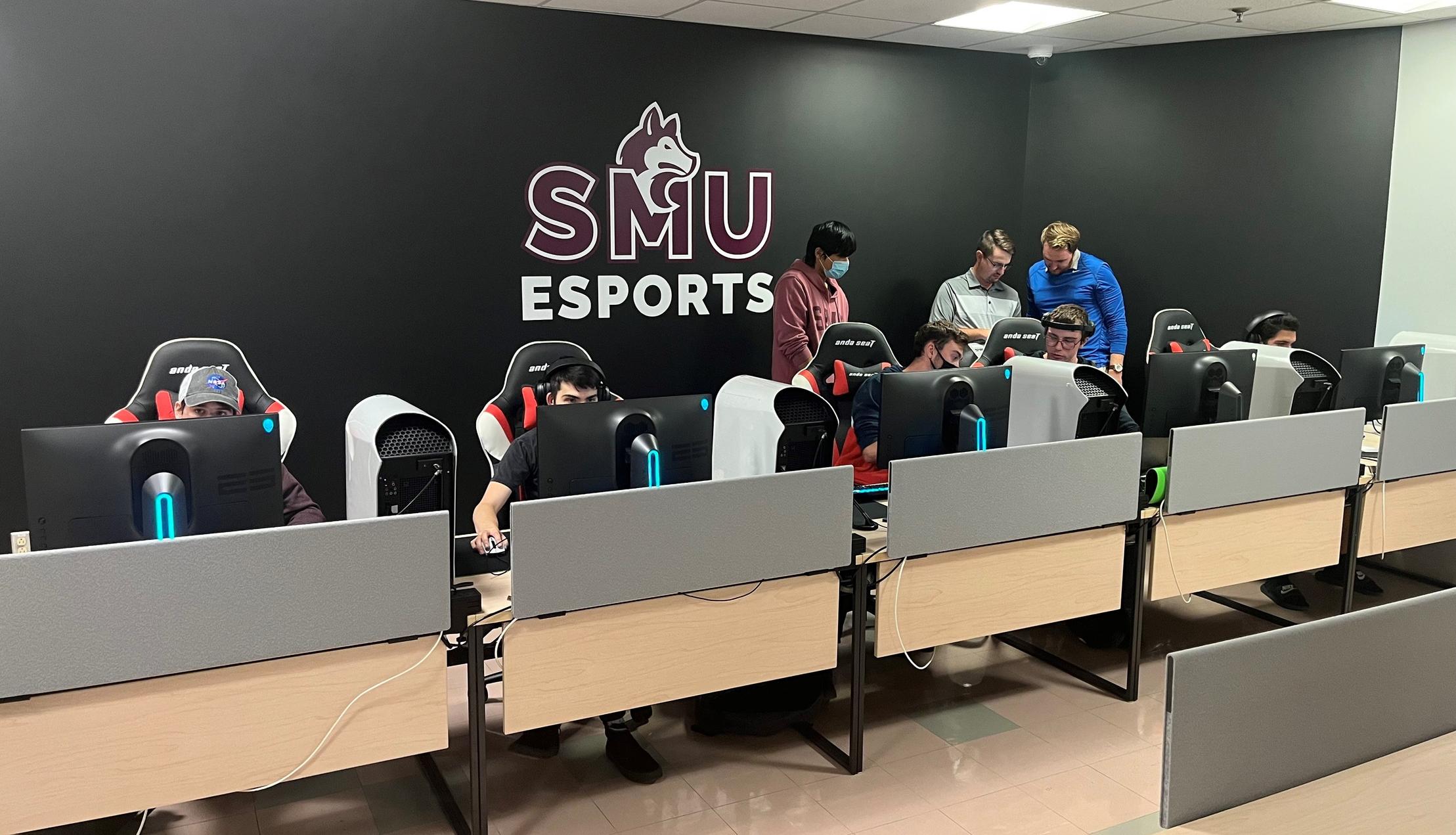 2023-24 Huskies Esports tryout info