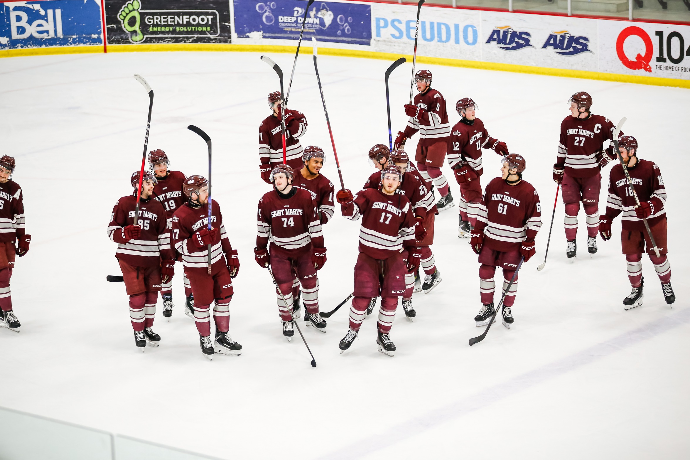 Huskies defeat Tigers 8-1 on Senior Night