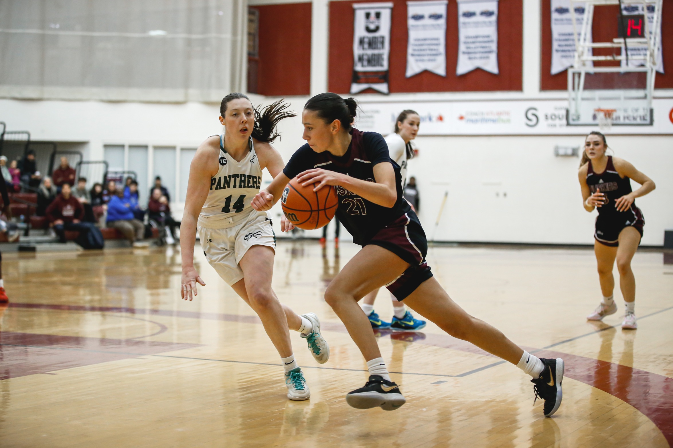 Jacob&rsquo;s scoring, Das&rsquo; defence leads SMU to 65-62 win over UPEI