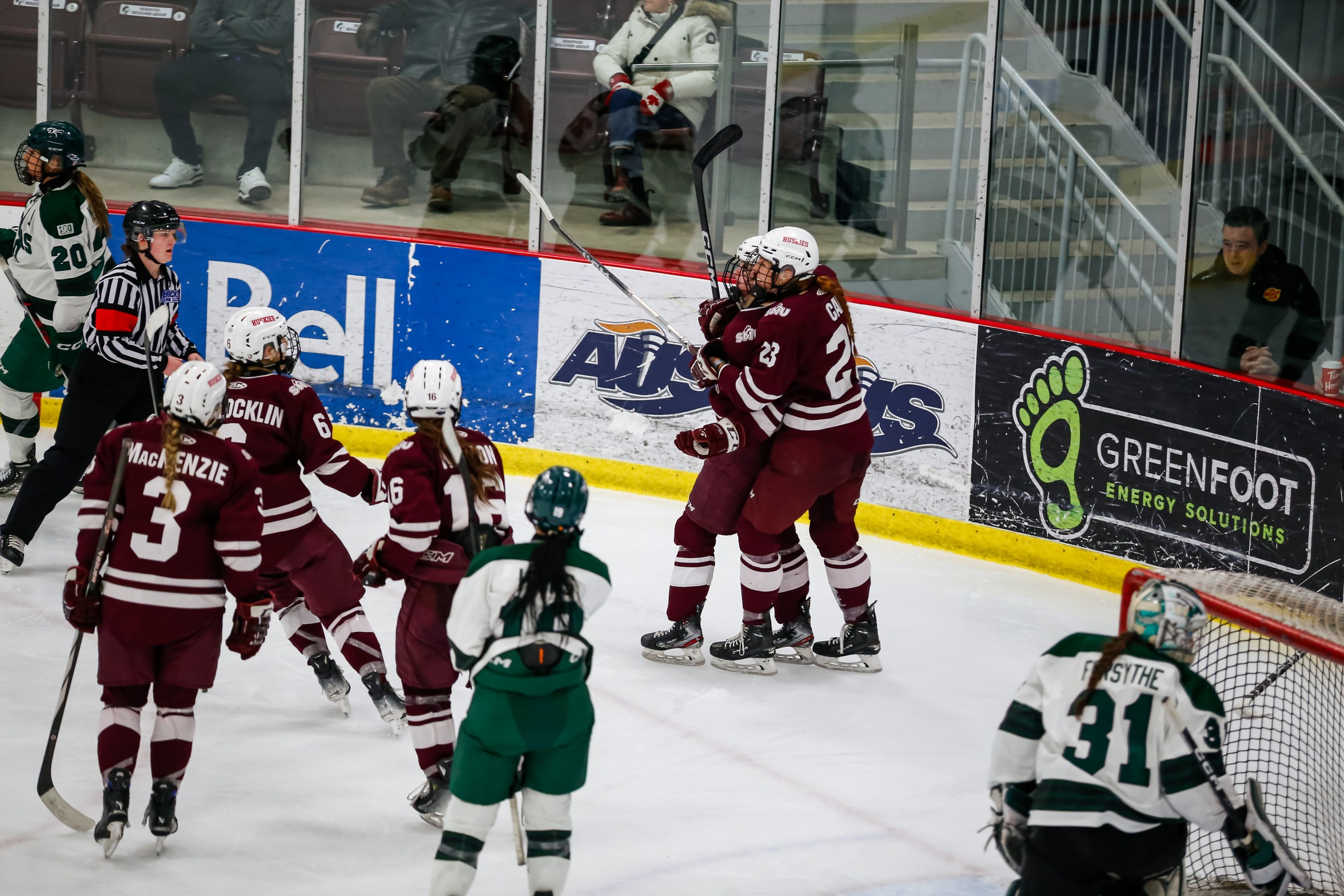 Panthers defeat Huskies in 4-3 shootout on Senior Night